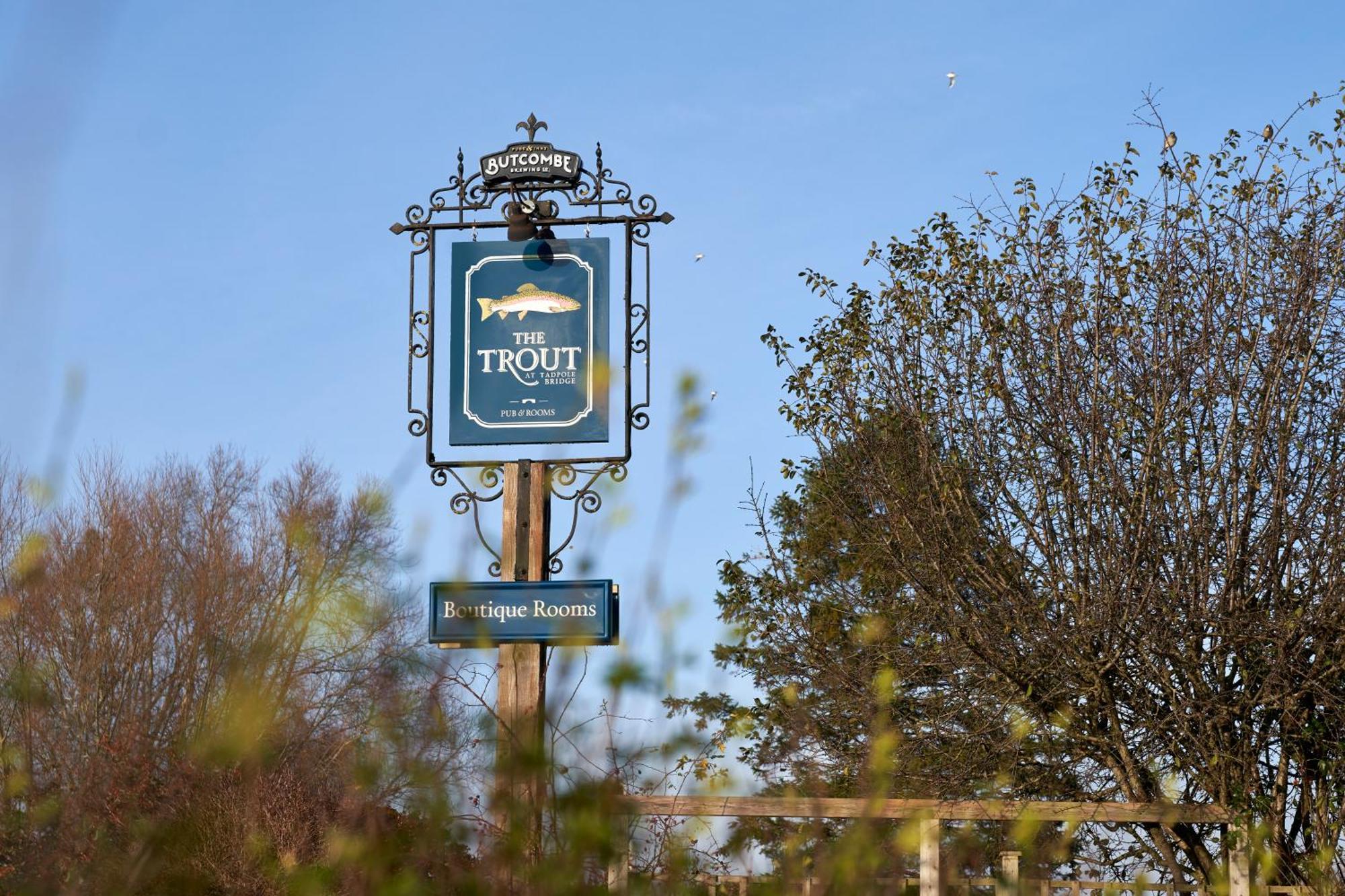 The Trout At Tadpole Bridge Hotel Faringdon Exterior foto