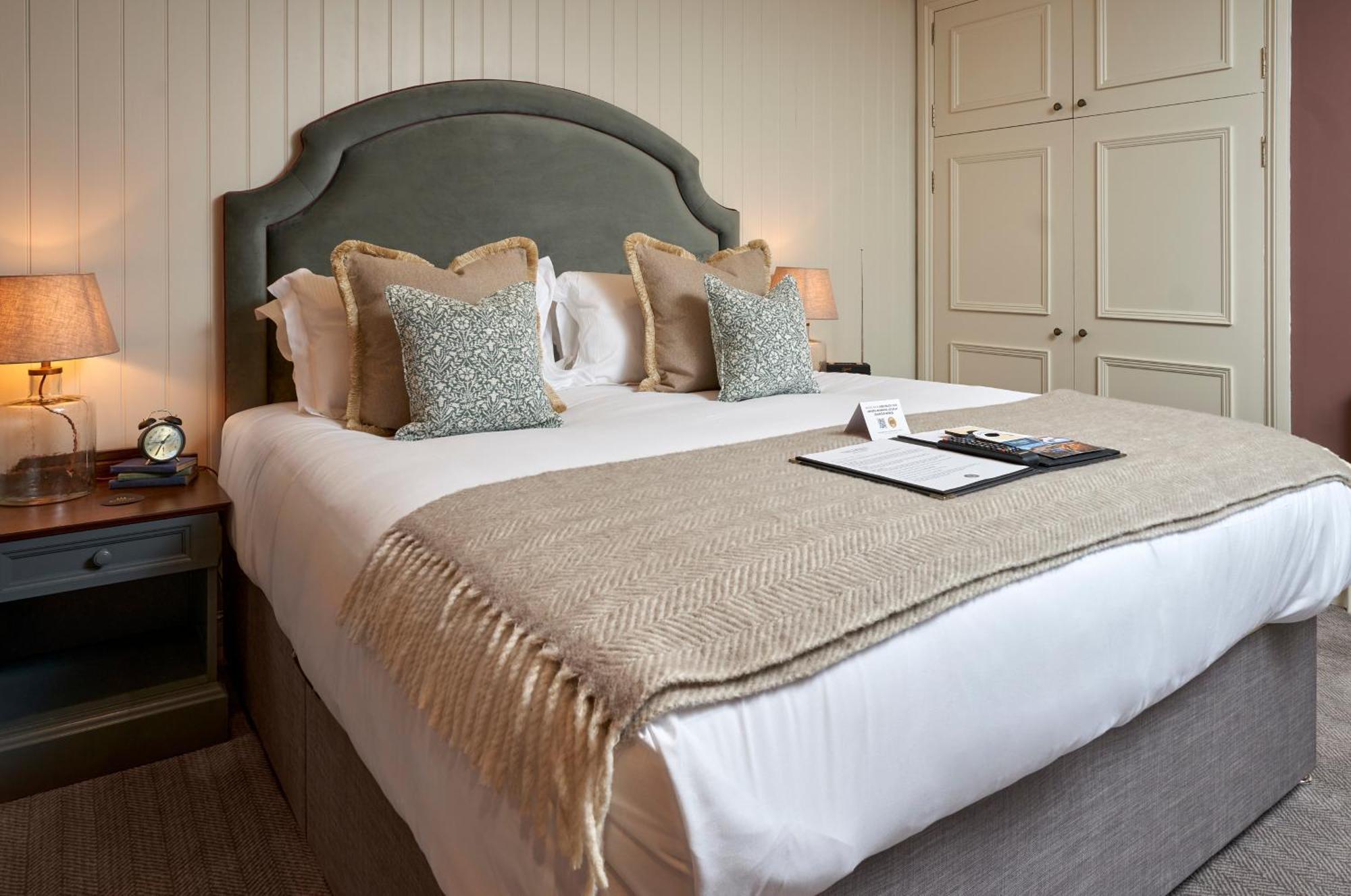 The Trout At Tadpole Bridge Hotel Faringdon Exterior foto